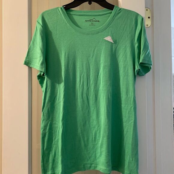 Eddie Bauer T-Shirt - Picture 1 of 3